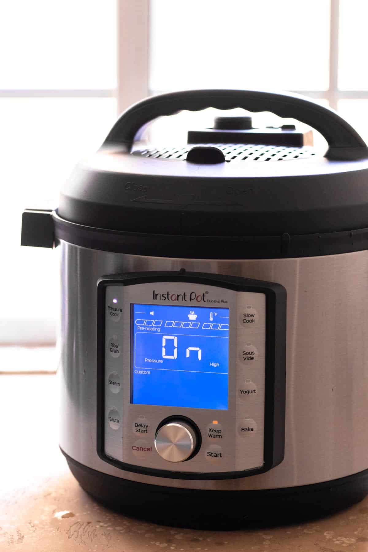 Instant Pot beginning the pressure cooking.