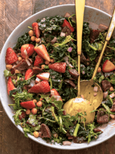 cropped-Summer-Strawberry-Salad-with-Strawberry-Balsamic-Dressing-Recipe.png
