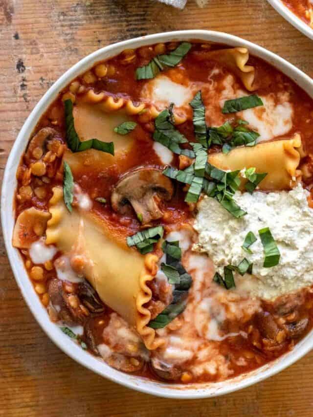 Vegan Lasagna Soup (Crockpot!)