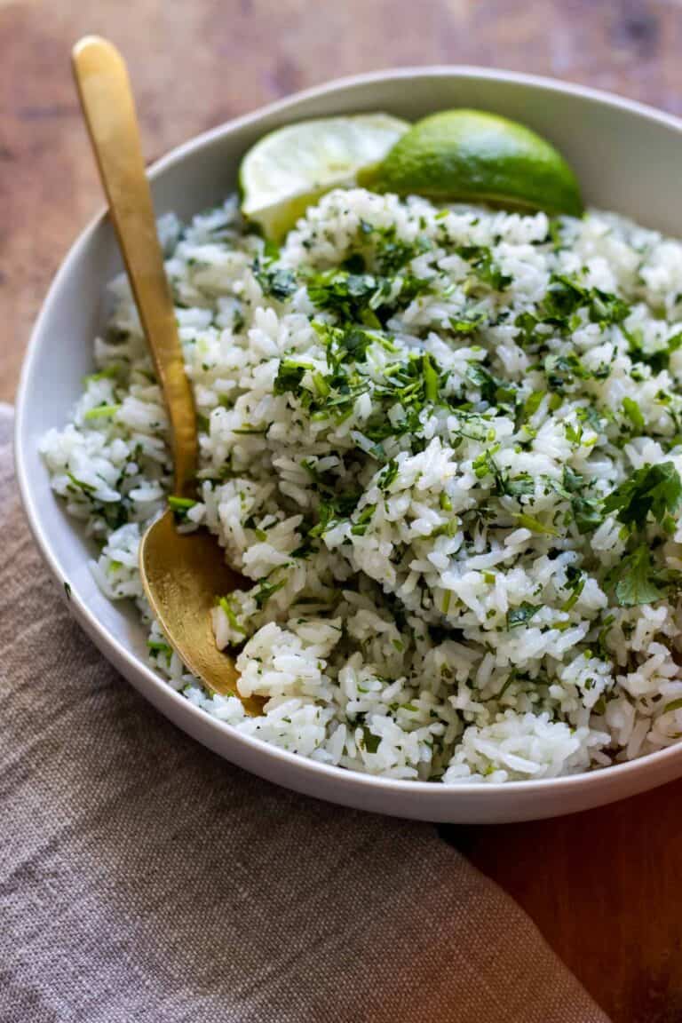 Chipotle Cilantro Lime Rice in Rice Cooker (or Instant Pot!)